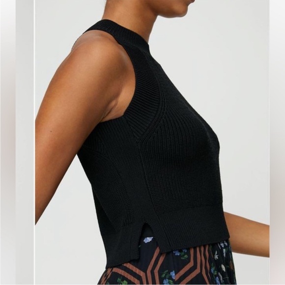 WILFRED Crevier Knit Ribbed Halter Top - Picture 3 of 9